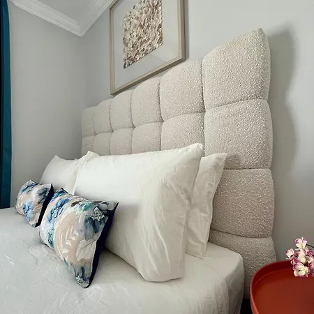 Trendy Rooftop Pool House Сasa de vacaciones Sliema
